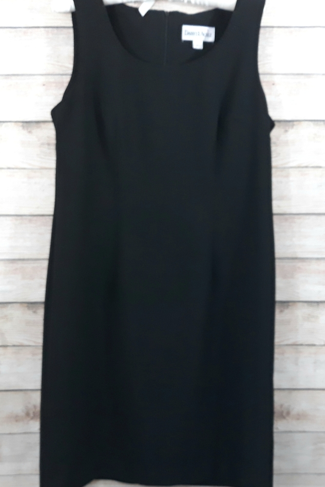 Danny and Nicole Black Sheath Dress